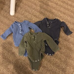 Set of 3 Pehr Henley One-Piece Top Shirts, Size 0-3 months